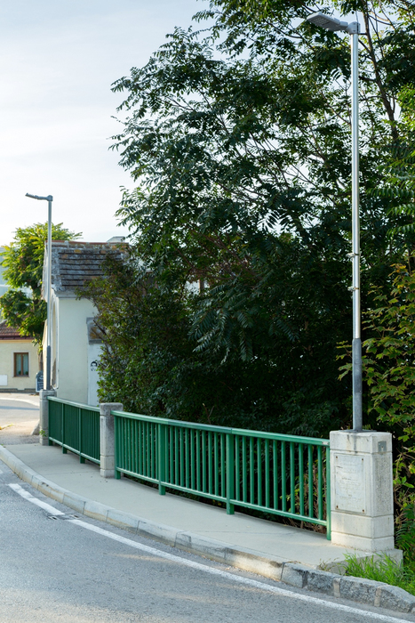 Straßenlaterne und Stadtbeleuchtung