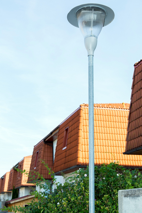 Straßenlaterne und Stadtbeleuchtung