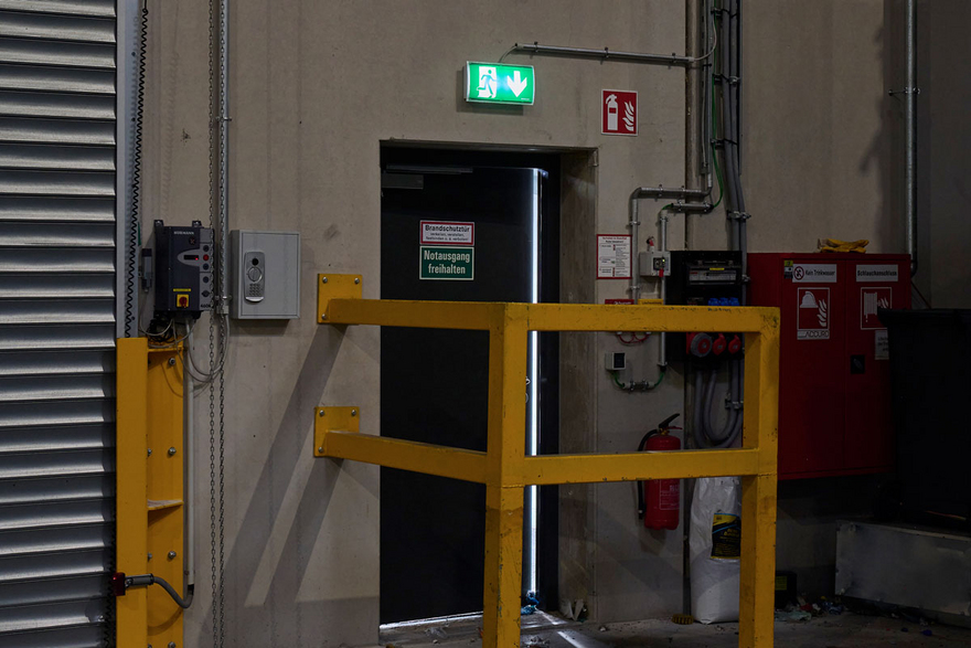 Notbeleuchtung Energieverteilung Innenbeleuchtung Referenz Triplast